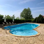 Apartament Etara3 *